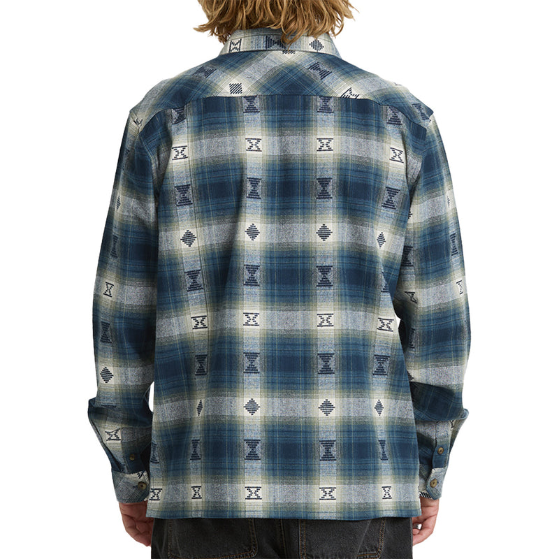 Load image into Gallery viewer, Billabong Offshore Jacquard Long Sleeve Button-Up Flannel Shirt 2
