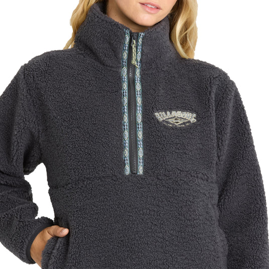 Billabong Women's A/Div Horizon Mock Neck Half-Zip Sherpa Sweatshirt 9