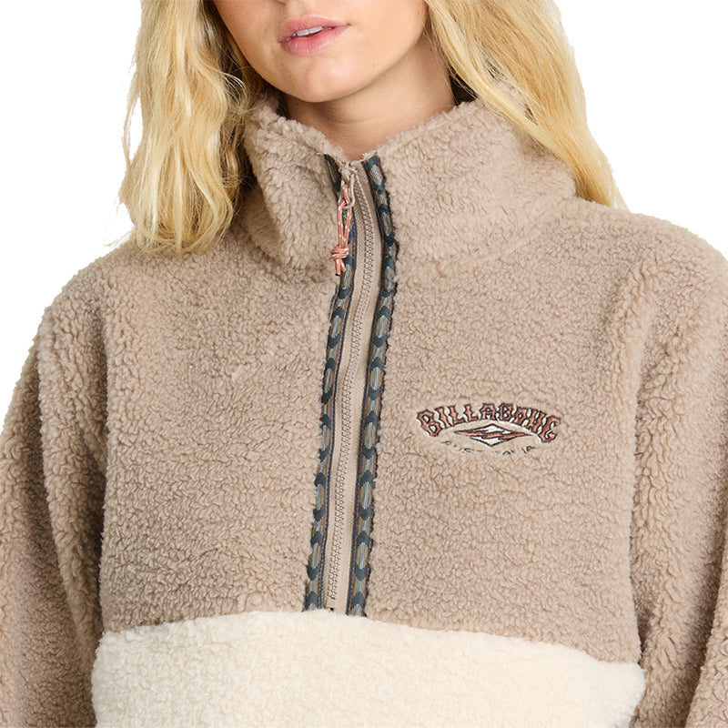Load image into Gallery viewer, Billabong Women's A/Div Horizon Mock Neck Half-Zip Sherpa Sweatshirt 4
