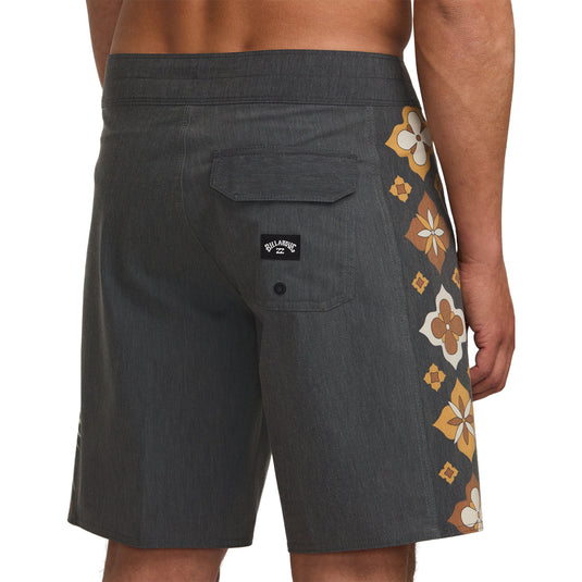 Billabong D Bah Pro 18.5" Boardshorts 8