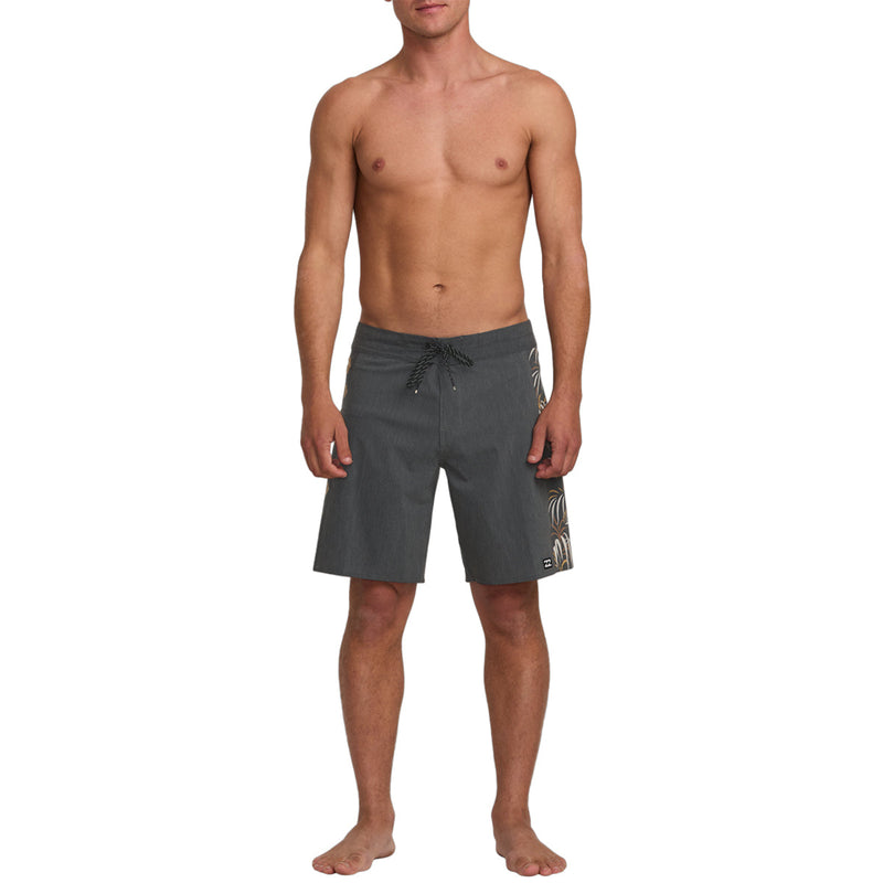 Load image into Gallery viewer, Billabong D Bah Pro 18.5" Boardshorts 6
