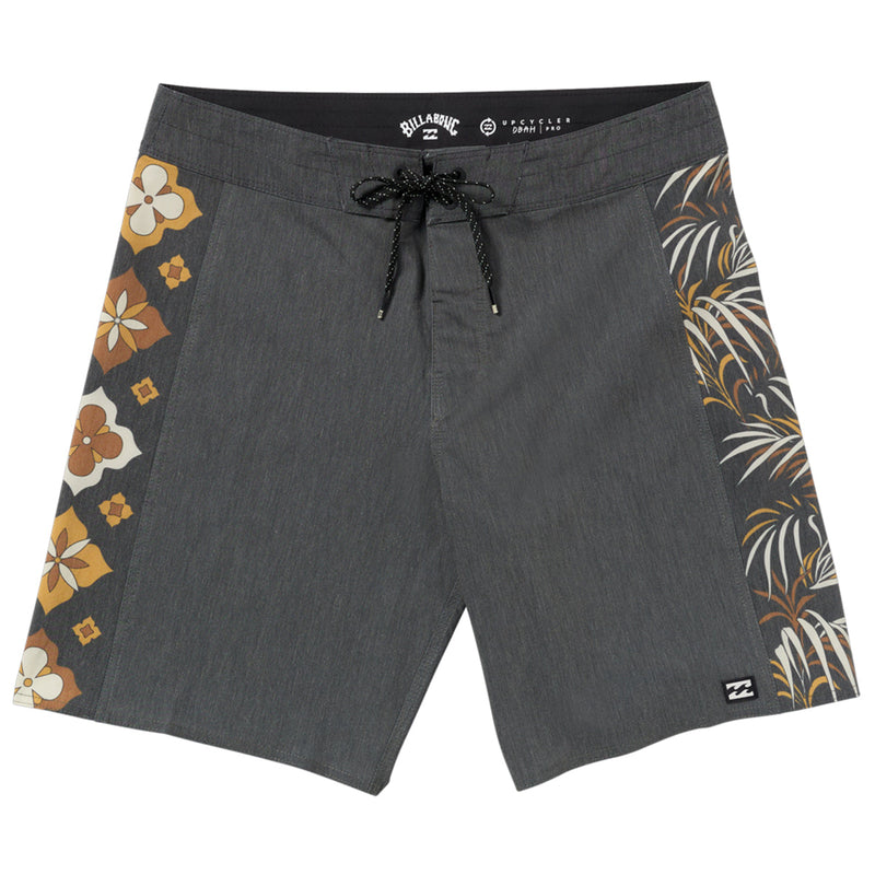 Load image into Gallery viewer, Billabong D Bah Pro 18.5" Boardshorts 1

