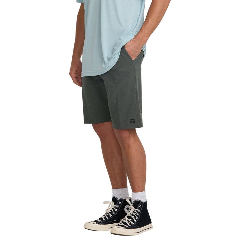 Load image into Gallery viewer, Billabong Crossfire Submersible Hybrid 21" Shorts - Asphalt 3
