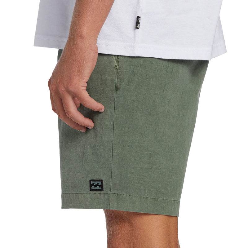 Load image into Gallery viewer, Billabong Crossfire Wave Wash Submersible Hybrid 18" Shorts 6
