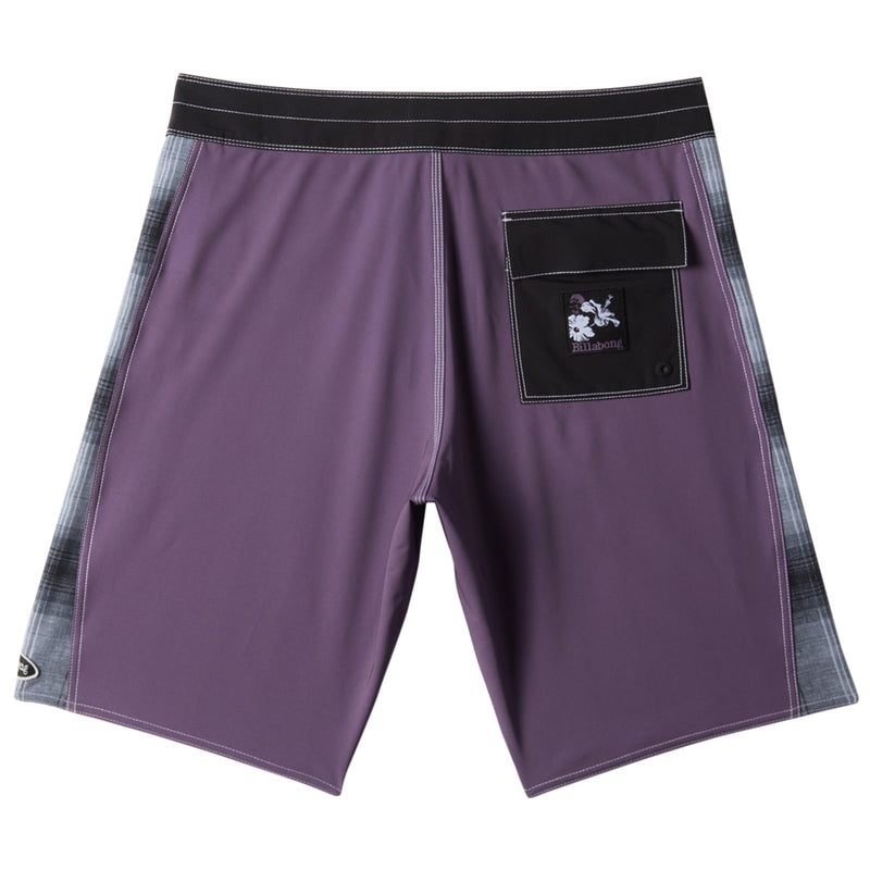 Load image into Gallery viewer, Billabong Rogue Pro 20" Boardshorts 2
