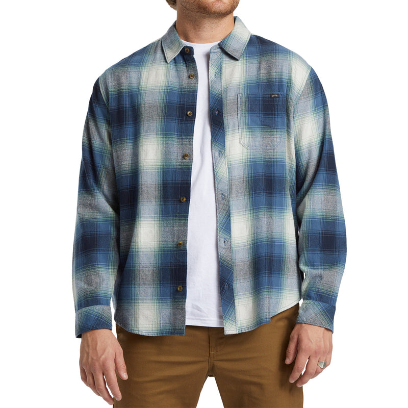Load image into Gallery viewer, Billabong Coastline Long Sleeve Button-Up Flannel Shirt 3
