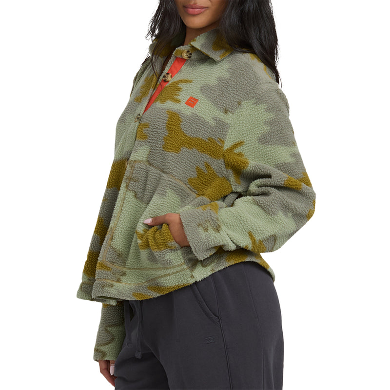 Load image into Gallery viewer, Billabong Women's Breezy Fleece Shacket Jacket 3
