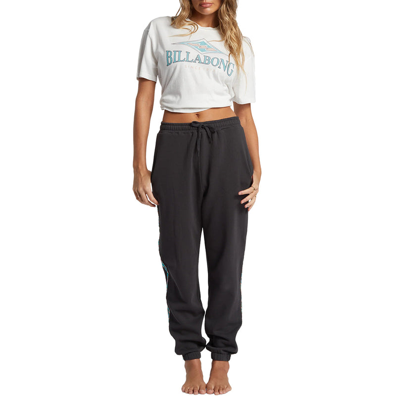 Load image into Gallery viewer, Billabong Women's Swipe Right Elastic Waist Jogger Sweatpants 3
