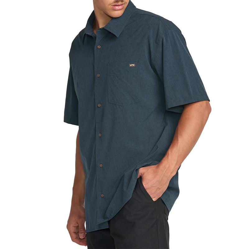 Load image into Gallery viewer, Billabong Surftrek Perf Short Sleeve Button-Up Shirt 5
