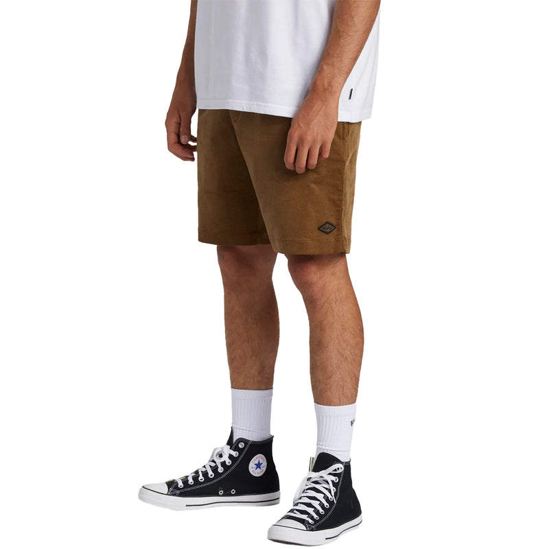 Load image into Gallery viewer, Billabong Larry Layback Corduroy Elastic Waist 18" Shorts 4
