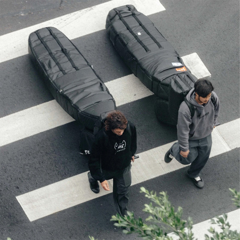 Load image into Gallery viewer, Db Surf Pro 3-4 Coffin Travel Surfboard Bag 10
