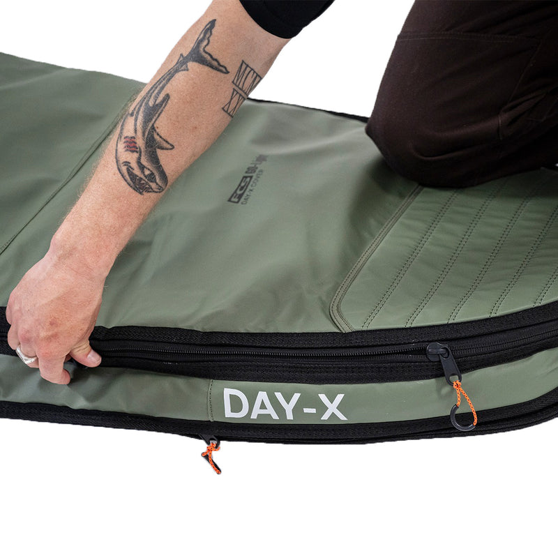 Load image into Gallery viewer, FCS Day-X Cover Mid-Length Day Surfboard Bag 13
