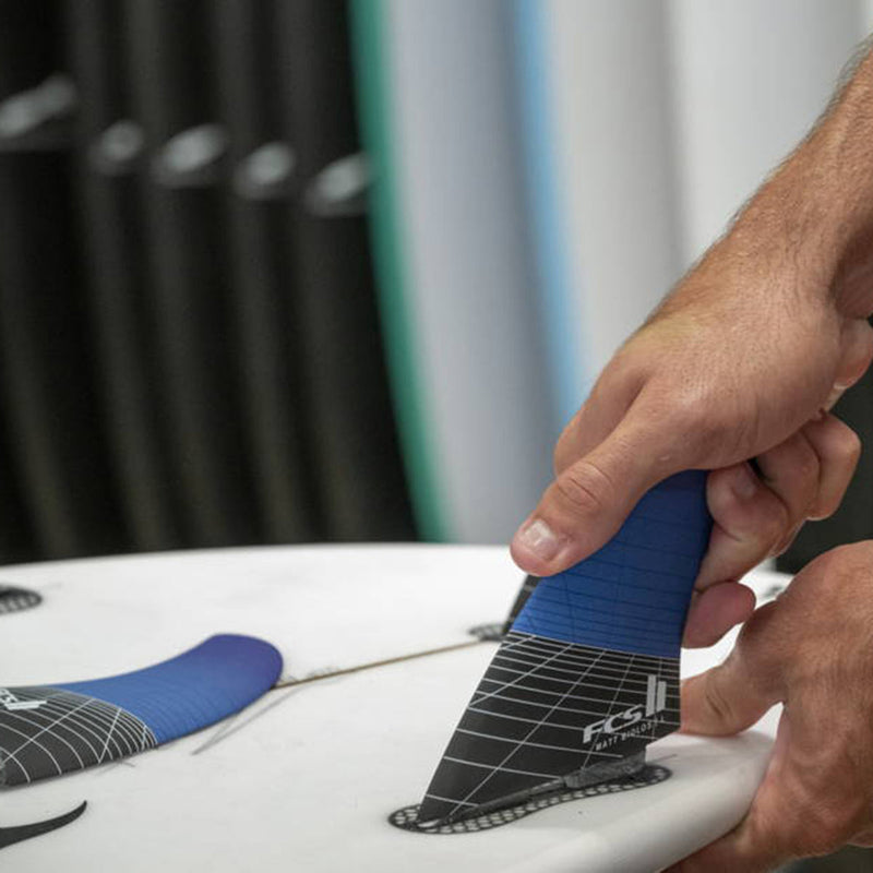 Load image into Gallery viewer, FCS II Matt Biolos PC Carbon Tri-Quad Fin Set 5
