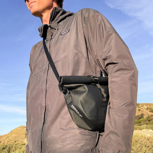 FCS GO-Light Pioneer Pouch Surf Bag - 2L 6