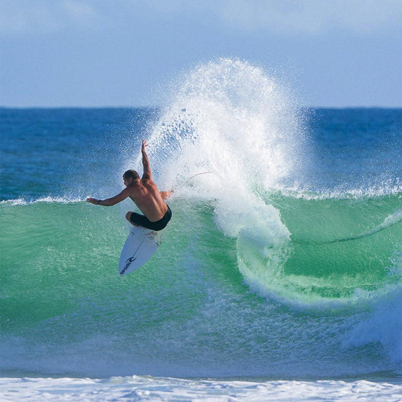 Load image into Gallery viewer, FCS II Mick Fanning Glass Fibre Fusion Tri-Fin Set 12
