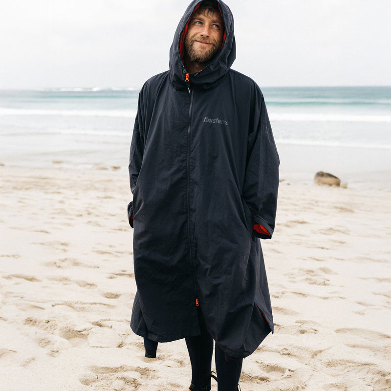 Load image into Gallery viewer, Finisterre Tego Long Sleeve Robe Hooded Changing Poncho 2
