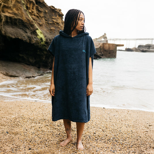 Finisterre Clearwater Robe Hooded Changing Poncho 2