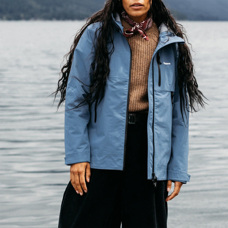 Load image into Gallery viewer, Finisterre Women's Stormbird Waterproof Hooded Zip-Up Jacket 10

