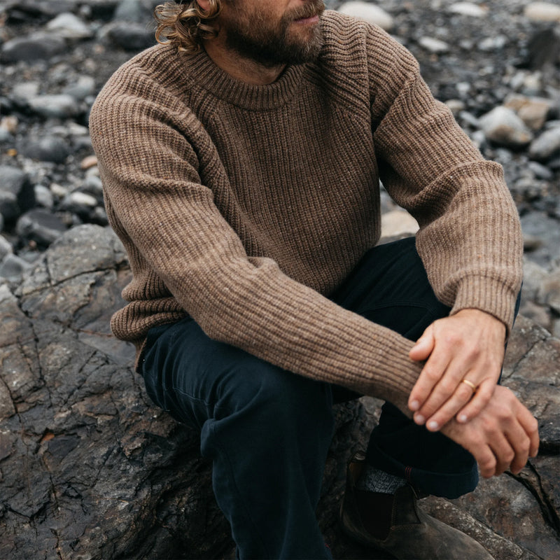Load image into Gallery viewer, Finisterre Mora Knit Sweater 18
