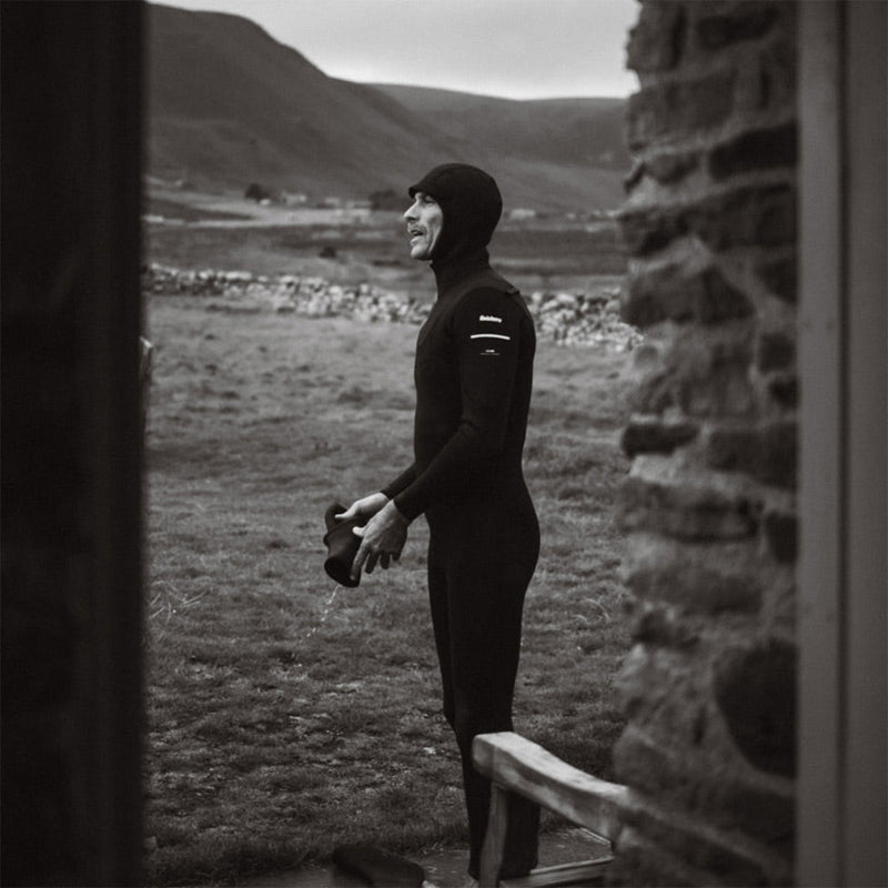 Load image into Gallery viewer, Finisterre Shearwater 5/4 Hooded U-Zip Wetsuit 14
