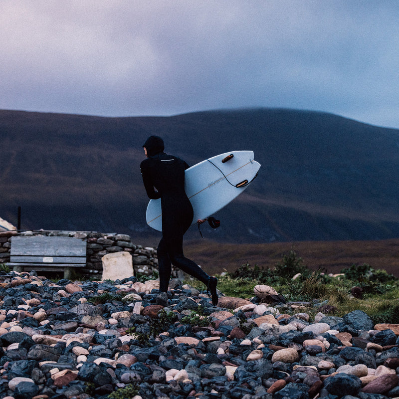 Load image into Gallery viewer, Finisterre Shearwater 5mm Split-Toe Boots 
