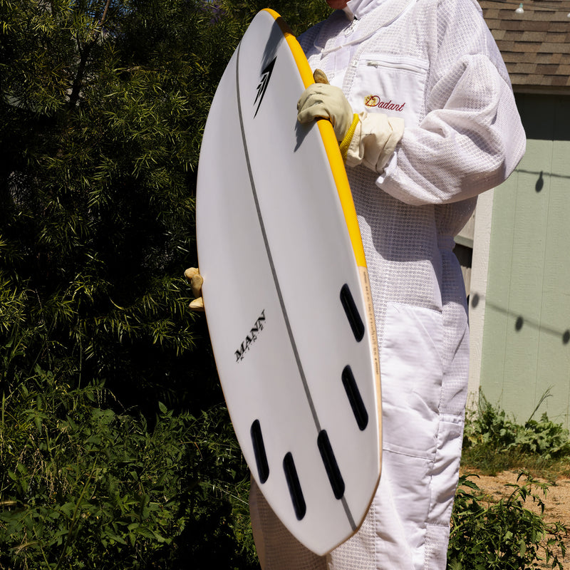 Load image into Gallery viewer, Firewire Spun Honey Helium 5'11 × 20 ⅞ × 2 11/16 Surfboard 11
