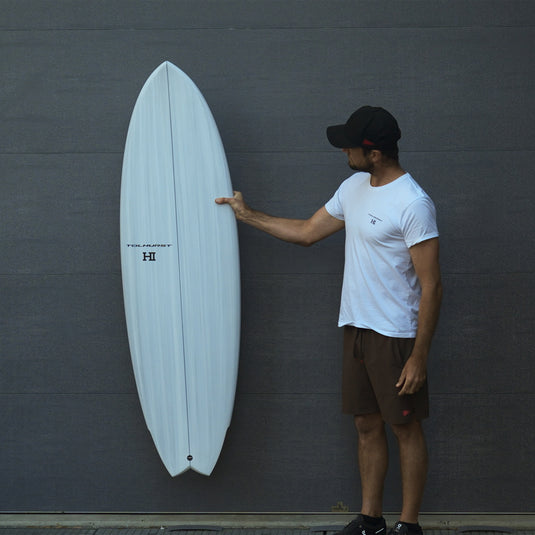 Harley Ingleby Series HIBT 3+3 Thunderbolt Red 7'2 × 21 ½ × 3 Surfboard - White/Blue 9