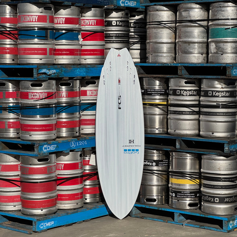 Load image into Gallery viewer, Harley Ingleby Series HIBT 3+3 Thunderbolt Red 7'2 × 21 ½ × 3 Surfboard - White/Blue 5
