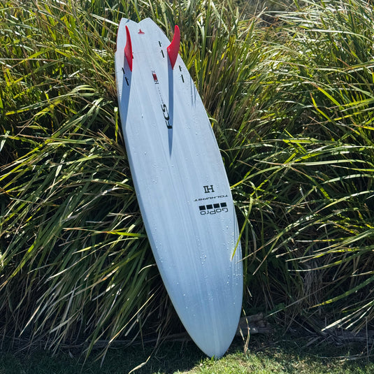 Harley Ingleby Series HIBT 3+3 Thunderbolt Red 7'2 × 21 ½ × 3 Surfboard - White/Blue 6