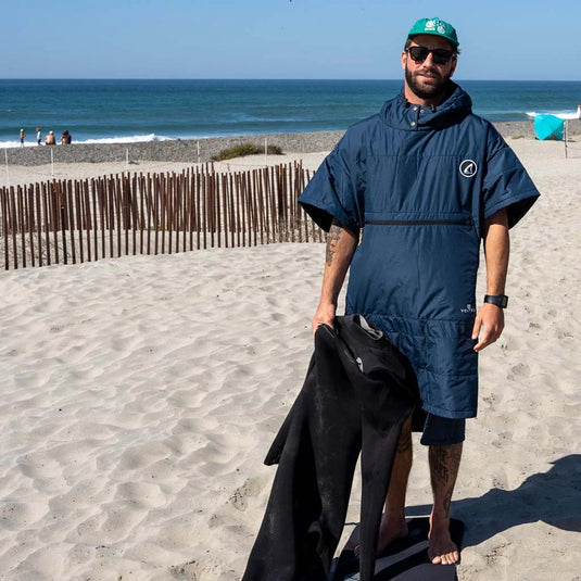 Isurus Voited CoLab Surf Hooded Changing Poncho 2