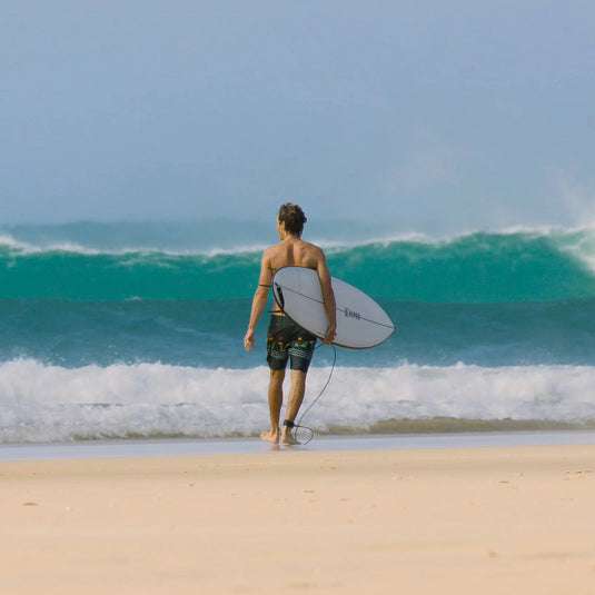JS Industries El Barón PE Carbon Fusion 6'10 × 20 ¾ × 2 11/16 Surfboard 5
