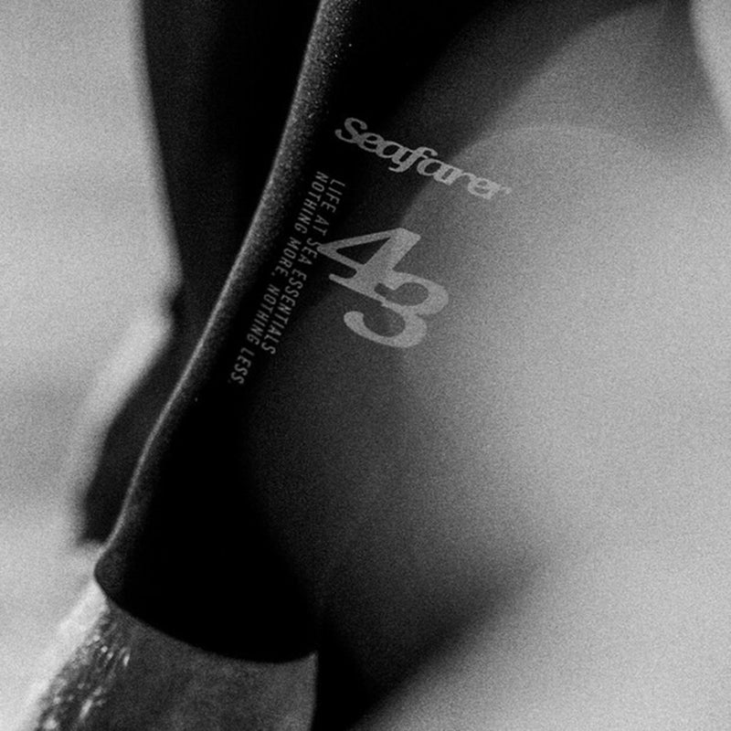 Load image into Gallery viewer, Manera Seafarer 4/3 Chest-Zip Wetsuit 7

