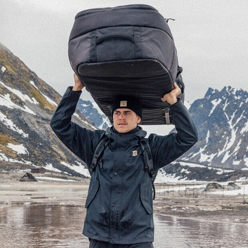 Load image into Gallery viewer, Manera 747 Wheels 1-2 Board Travel Surfboard Bag 16
