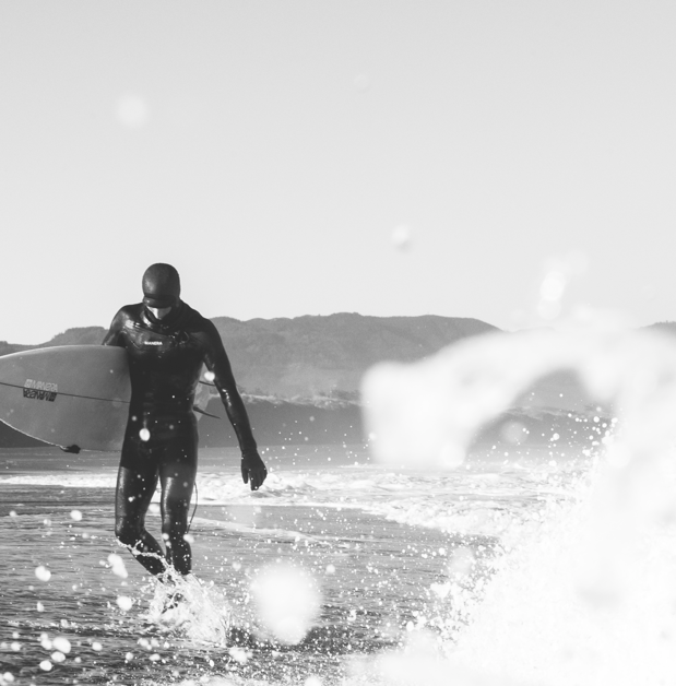 Load image into Gallery viewer, Manera Magma Steamer 6/4 Hooded Chest-Zip Wetsuit • 2024 23
