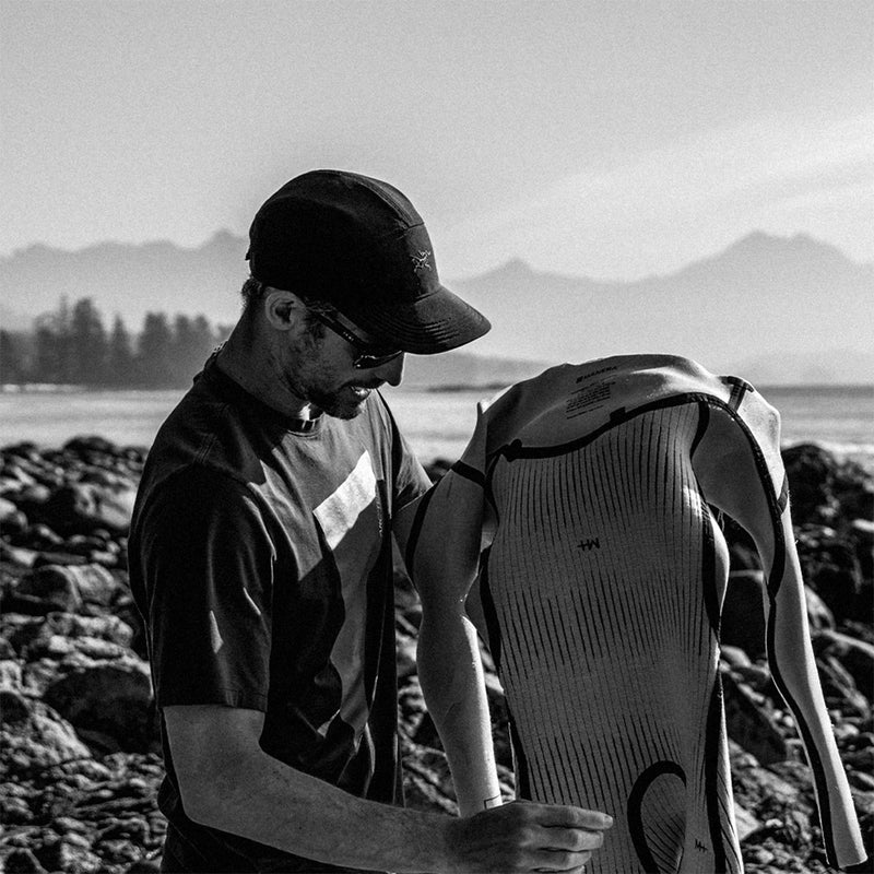 Load image into Gallery viewer, Manera Magma 4/3 Chest-Zip Wetsuit 11
