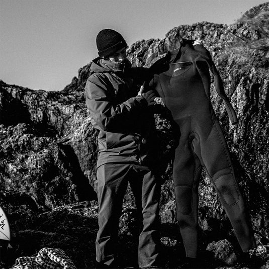 Manera Magma 5/4/3 Chest-Zip Wetsuit 13