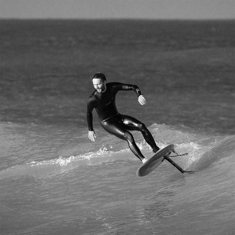 Load image into Gallery viewer, Manera Seafarer 4/3 U-Zip Wetsuit 10
