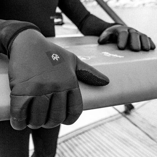 Manera Magma 2.5mm Gloves 14