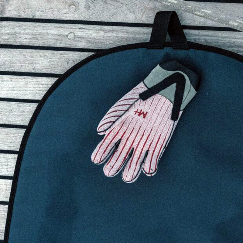 Load image into Gallery viewer, Manera Magma 2.5mm Gloves 7
