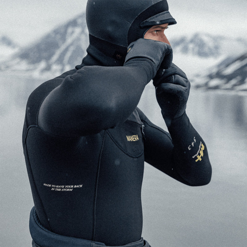 Load image into Gallery viewer, Manera Magma Steamer 5/4/3 Chest-Zip Wetsuit • 2024 17
