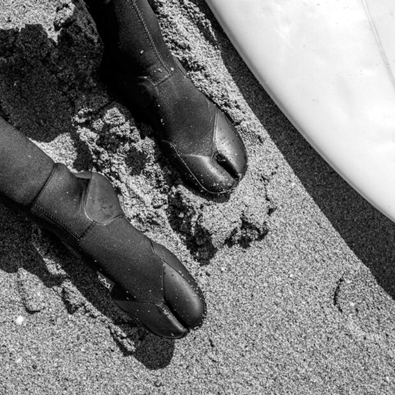 Load image into Gallery viewer, Manera X10D 3mm Split-Toe Boots 22
