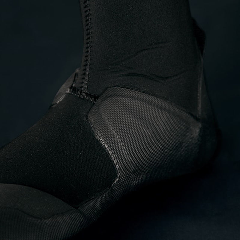 Load image into Gallery viewer, Manera X10D 3mm Split-Toe Boots 8
