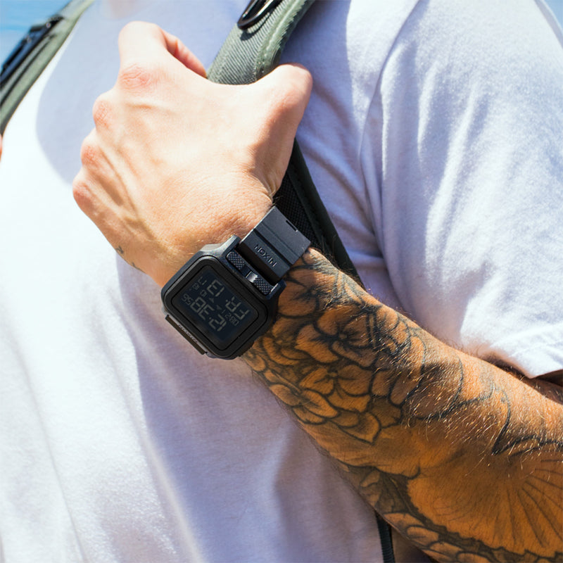 Load image into Gallery viewer, Nixon Regulus MK-1 Watch 7
