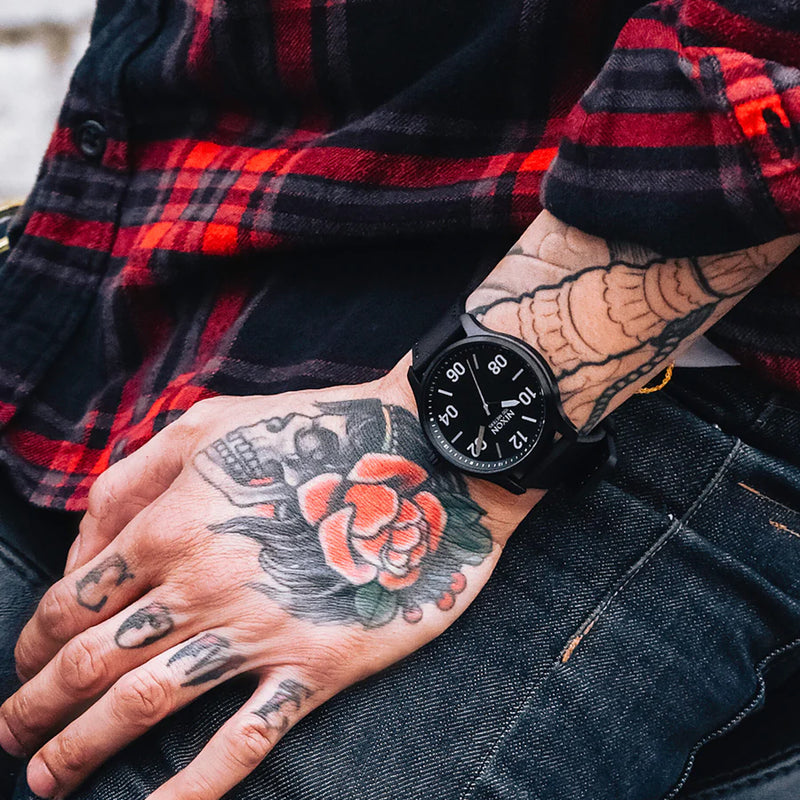 Load image into Gallery viewer, Nixon Patrol Leather Watch 6
