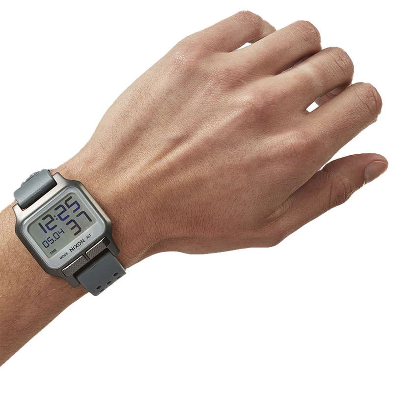 Load image into Gallery viewer, Nixon Heat Surf Watch
