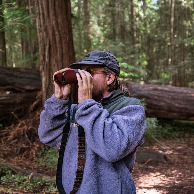 Load image into Gallery viewer, Nocs Provisions Standard Issue 10×25 Binoculars 14
