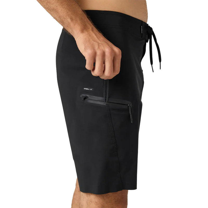 Load image into Gallery viewer, O'Neill Hyperfreak Tech Solid 19" Boardshorts 13
