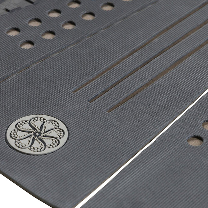 Load image into Gallery viewer, Octopus Chippa Wilson IV Signature 3-Piece Traction Pad 12
