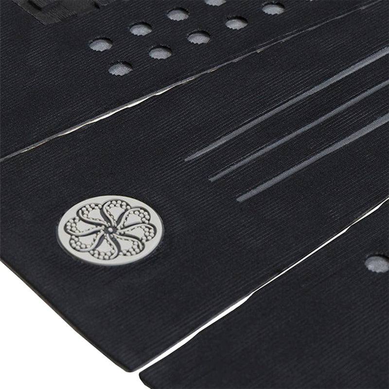 Load image into Gallery viewer, Octopus Chippa Wilson IV Signature 3-Piece Traction Pad 4
