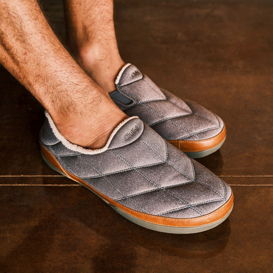 OluKai Pūkuʻi Slippers 10